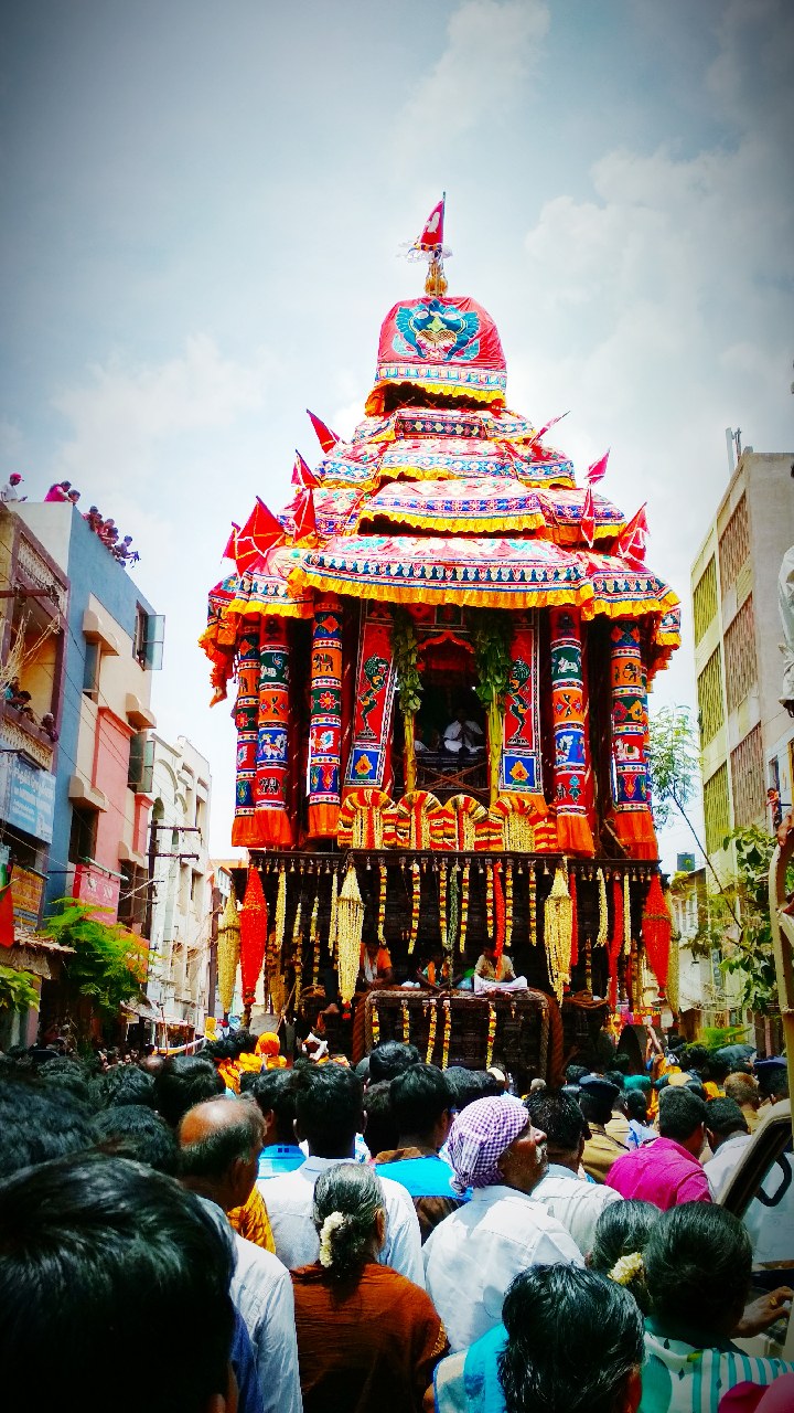 Madurai’s Chithirai Thiruvizha Festival Vasudhaiva Kutumbakam